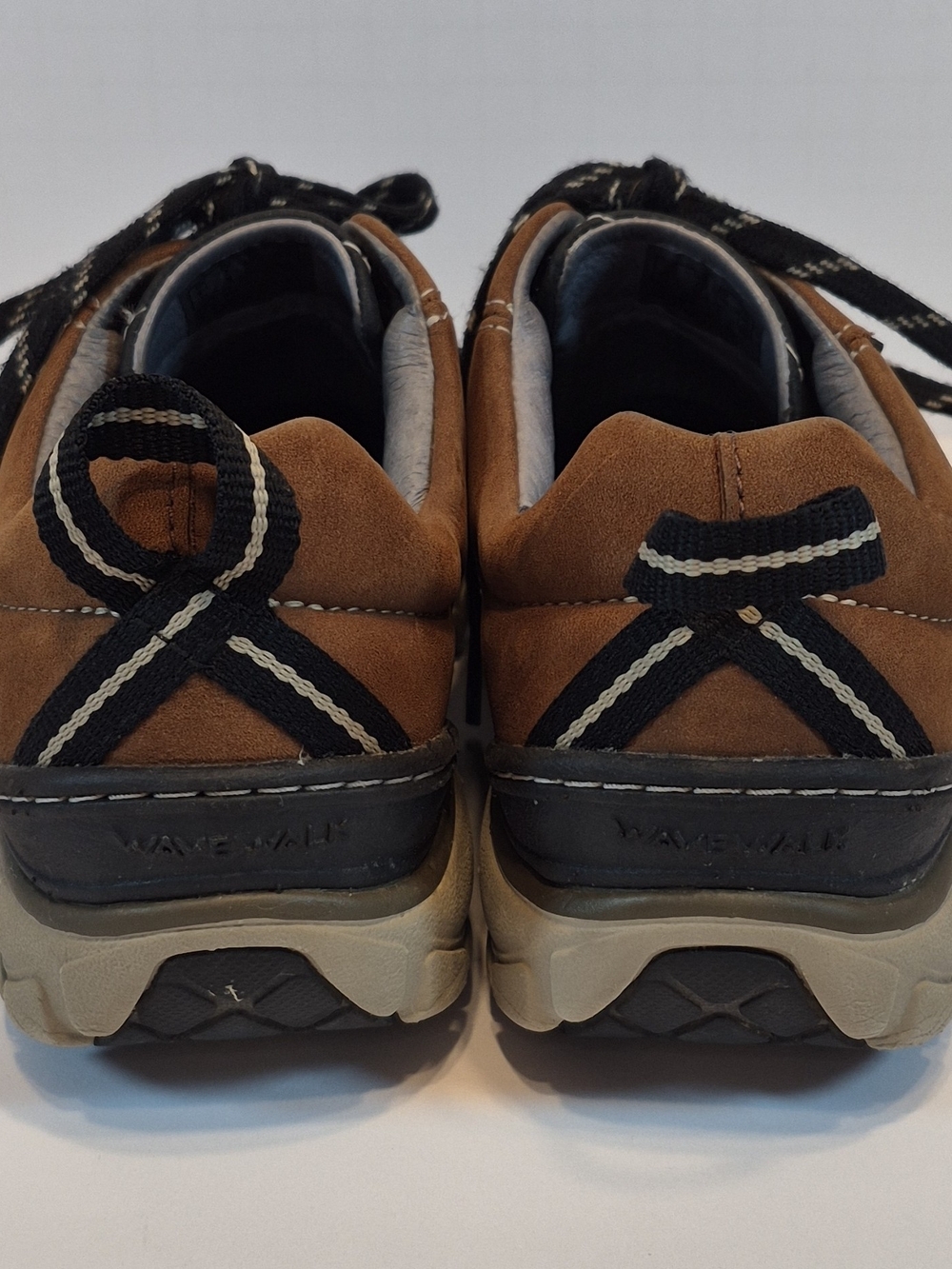 Clarks Outdoor Wave Walk Brown and Black Women's Lace-Up Shoes - Picture 3 of 7
